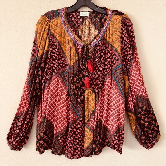 Altar’d State Bohemian Embroidered Top Size L - Picture 2 of 12